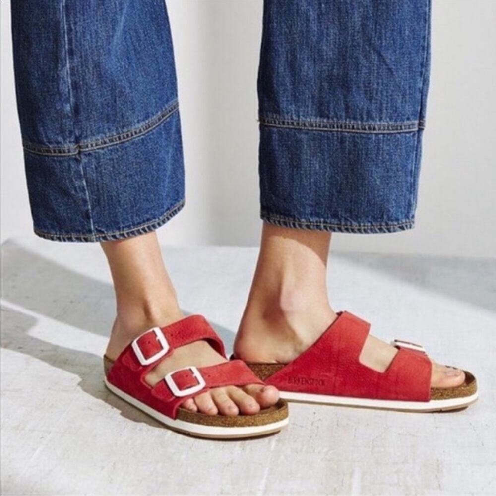 Birkenstock | Unisex Arizona Red Suede Soft Bed Sandals Sport Rubber Sole Size 5